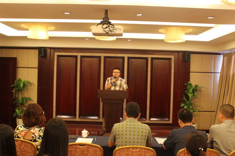 奮勇爭先，再創佳績——新思路裝飾召開四月工